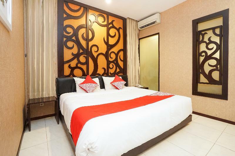 Istana Permata Ngagel Hotel Surabaya Luaran gambar