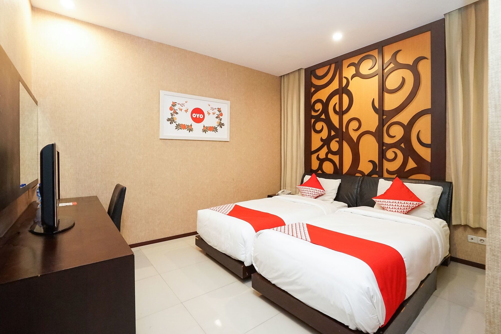 Istana Permata Ngagel Hotel Surabaya Luaran gambar
